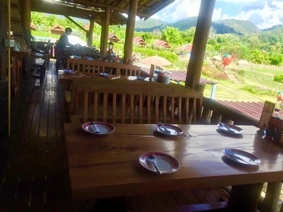 Villa Wongwan Farm à Samoeng Extérieur photo